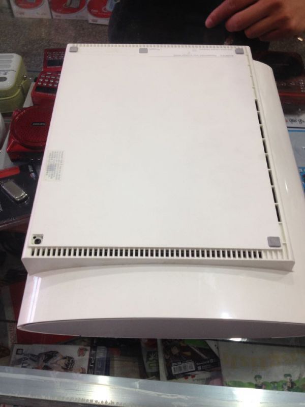自己用的 出臺PS3 4000型號 500G 主機 95新