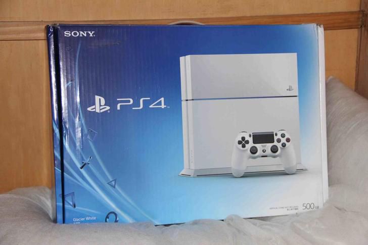 上月入手9.9新標配PS4帶兩游戲