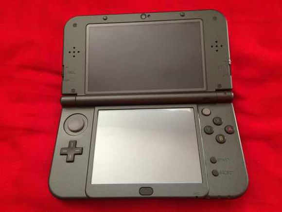 大亂斗限量3dsll主機(jī)