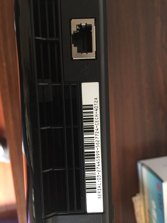 港版 PS3 主機 4012