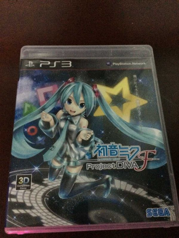 ps3初音f1專用手臺亞馬遜限定白色版（附贈ps3初音游戲）