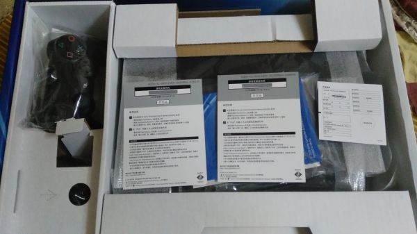 PS4 國行主機  使用時間一個月  
