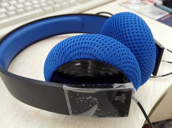 索尼PS4 Silver Wired 7.1聲道有線耳機