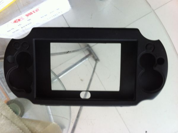 PSV2000 HORI 原裝 硅膠套 黑色