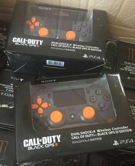 使命召喚黑色行動PS4限定手柄