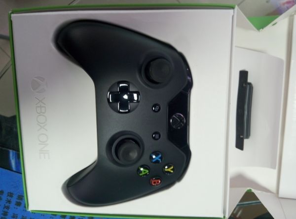 國行 Xboxone  手柄 帶線的