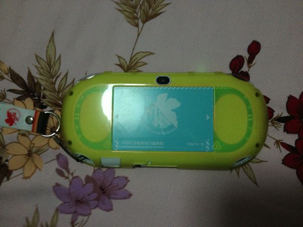psv2000 16gb 討鬼極裸卡 