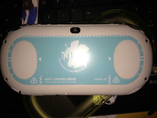 psv2000 16gb 討鬼極裸卡 