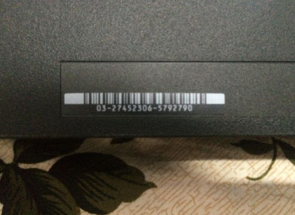 ps4主機500g黑色港版型號1206箱說全