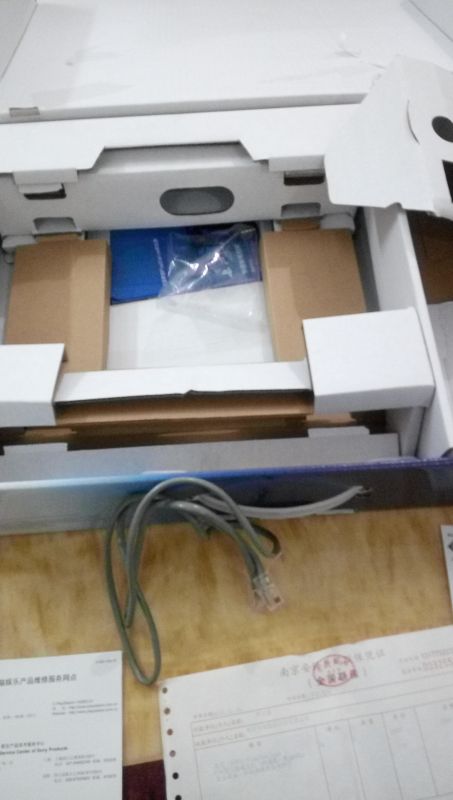 PS4，國行，蘇寧購買2015年12月，標(biāo)配，盒子完美，