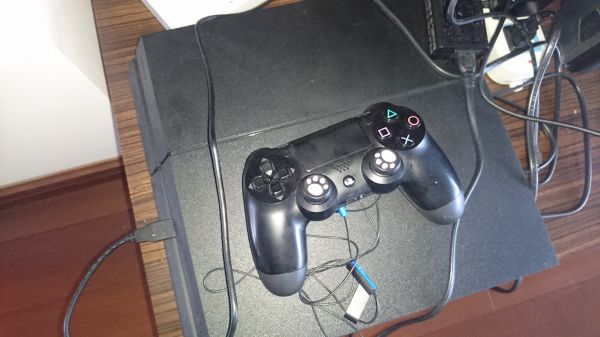 索尼（SONY）【PS4國行主機】PlayStation 4 星際戰甲套裝 新型號CUH-1209A