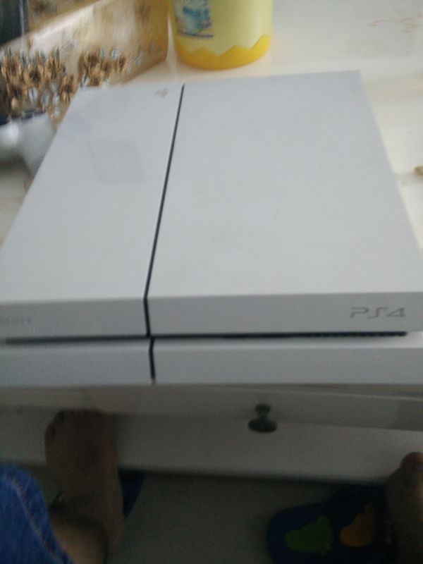 PS4 1100無箱說
