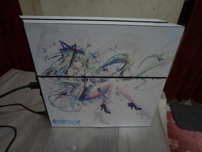 PS4主機