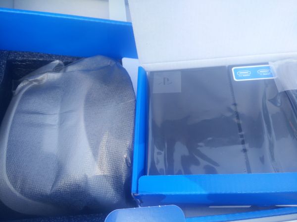 歐版psvr 99新帶攝像頭打包出