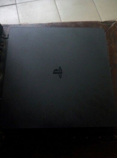 PS4silm國行版500G