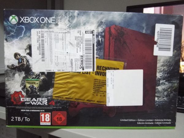 xboxone s 2T 戰爭機器 紅色 限定版 全新未拆封