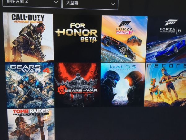  出售自用日版使命召喚限定版XBOXONE主機（1T容量）