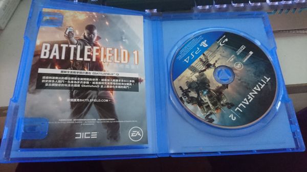 泰坦隕落2中文版